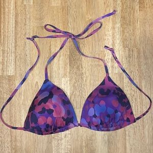 A. Che molded triangle bikini top